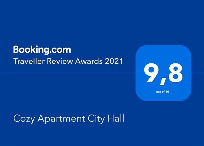 Cozy Apartment City Hall